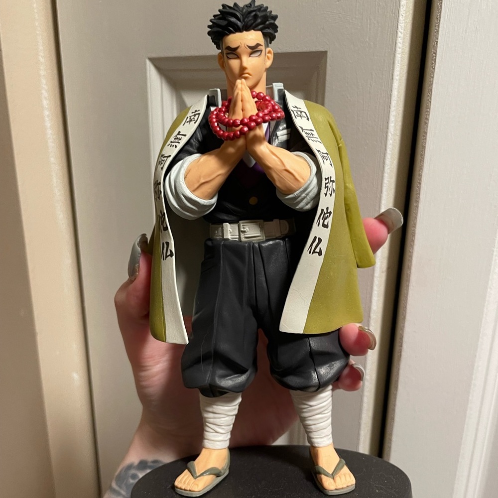 Demon slayer figure